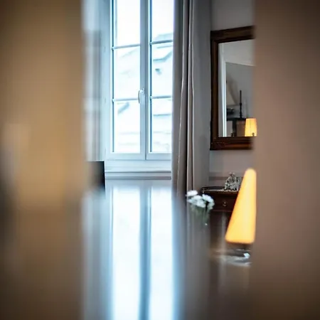 Lägenhet Fontenelle Magnifique F3 Haussmanien A