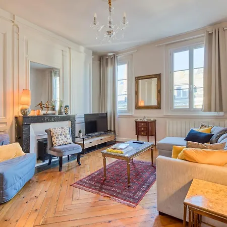 Fontenelle Magnifique F3 Haussmanien A